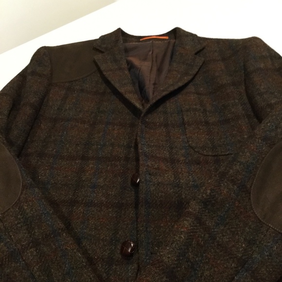 Blazer - Picture 3 of 4